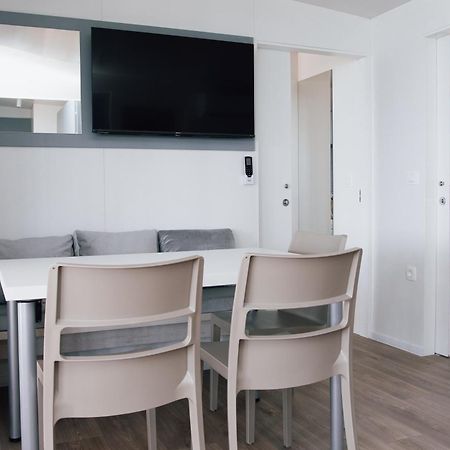 Mobile Homes Selce - Lighthouse מראה חיצוני תמונה